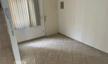 Imagem 3: Apartamento para Aluguel - Dos Casa, 2 Quartos, 50 m2