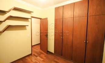 Imagem 7: Apartamento para aluguel possui 100 metros quadrados com 3 quartos Centro