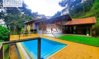 Imagem 2: Belíssima Casa de Alto Padrão, com 3 Suítes, Localizada em um dos Melhores Condomínios de