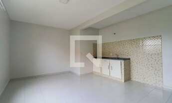 Imagem 2: Apartamento para Aluguel - Capão Raso, 1 Quarto, 30 m2