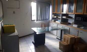 Imagem 5: Sala comercial com 50m² e garagem, no melhor do Caminho das Árvores!