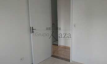 Imagem 3: Apartamento para aluguel possui 76 metros quadrados com 3 quartos em Centro - Jacareí - SP