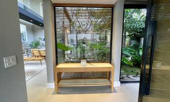 Imagem 5: Casa - Condomínio Alphaville - 4 Dormitórios - 340m² / mobiliado