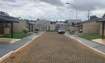 Imagem 3: Casa geminada dentro de condominio fechado