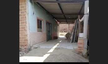 Imagem 2: Casa com precinho de lote