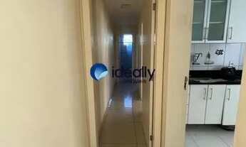 Imagem 3: Apartamento com 2 quartos, 1 banheiro, cozinha integrada com a área de serviço, 1 vaga cob