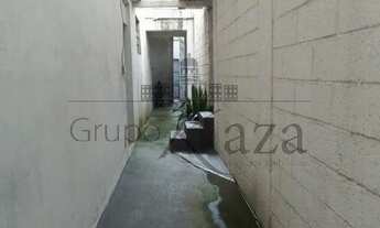 Imagem 2: Ponto comercial/Loja/Box para aluguel possui 238 metros quadrados