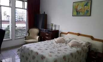 Imagem 2: Quarto individual de casal confortável grande de frente no Flamengo