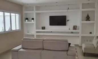 Imagem 2: Casa para venda tem 190 metros quadrados com 2 quartos em Embaré - Santos - SP