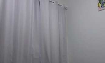 Imagem: Alugo quarto para moça que estude ou trabalhe