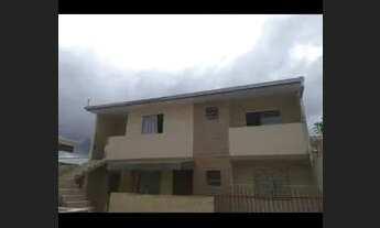 Imagem: Casa disponível para alugar em Colombo