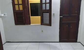 Imagem 6: Aluga-se kitnet Casa com 1 dormitório