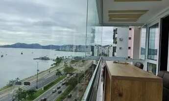 Imagem 1: Apartamento para venda possui 171 metros quadrados com 3 quartos em Centro - Florianópolis