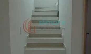 Imagem 6: Sobrado para Venda em Mogi das Cruzes, Loteamento Alvorada, 3 dormitórios, 2 banheiros, 2