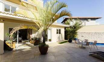 Imagem 4: Código 1075 / Casa de 04 dormitórios (01 suíte), com ótima área de lazer