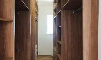 Imagem 6: Casa de condomínio sobrado para venda possui 227 metros quadrados com 3 quartos