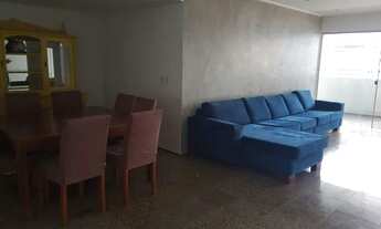 Imagem 4: HÁ UM QUARTEIRÃO DA BEIRA MAR. VISTA MAR