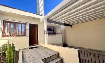 Imagem: Casa Térrea em Bosque da Saúde - São