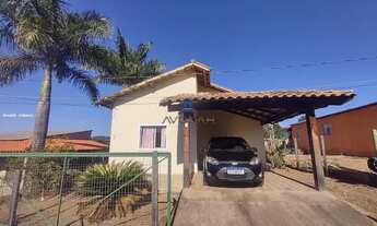 Imagem: Casa com 3 dormitórios para alugar em Brumadinho