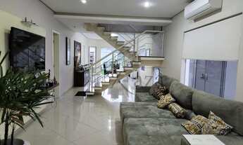 Imagem 3: Casa de condomínio para aluguel e venda tem 230 metros quadrados com 2 quartos