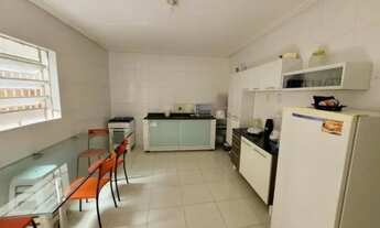 Imagem 6: A casa possui 2 quartos e 2 banheiros, sala, cozinha e quintal. Fica no Centená