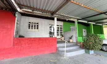 Imagem: Casa térrea e pontos comerciais de esquina