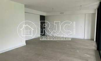 Imagem 4: Imóvel para venda possui 183 metros quadrados com 4 quartos em Lagoa - Rio de Janeiro - RJ