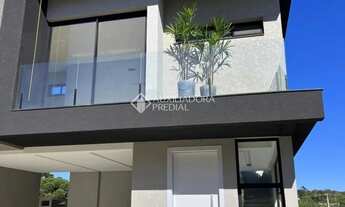 Imagem 3: Sobrado em condomínio no Tanguá