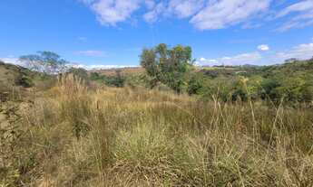 Imagem 3: Terreno de 13,7 hectares a 500 m de estrada de terra