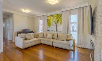 Imagem 3: Apartamento para venda em Cambuí com 3 quartos, sendo 1 suíte , 156m²