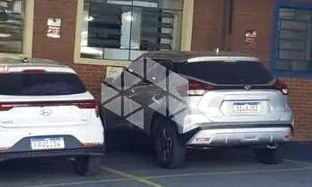 Imagem 2: Imóvel Comercial e 5 banheiros à Venda, 700 m²