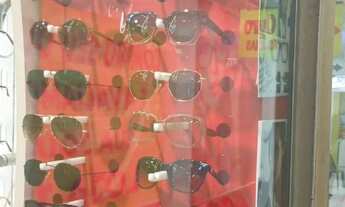 Imagem 3: Loja de óculos com tudo dentro . 14 anos no mercado