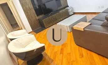 Imagem 4: Apartamento amplo, mobiliado e reformado para locação