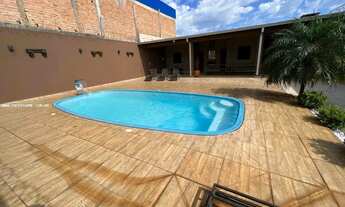 Imagem 2: Imóvel Comercial para Venda em Cambé, Jardim Europa 2, 1 dormitório, 2 banheiros, 6 vagas