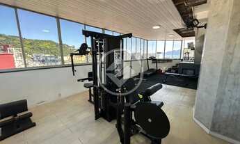 Imagem 3: HB Studio com sacada e áreas de lazer completa