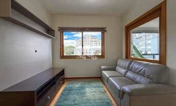 Imagem 7: APARTAMENTO NO PETRÓPOLIS SEMIMOBILIADO 92M PRIVATIVOS COM 3 DORMITÓRIOS, 1 SUIÍTE E 1 VAG