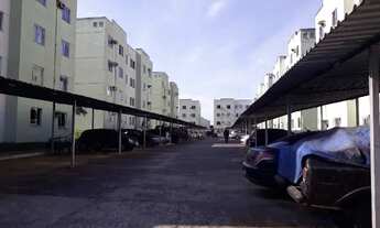 Imagem: Alugo ANUAL Apto. 4° Andar no IRIRIÚ