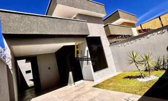 Imagem 2: CASA NO RESIDENCIAL KATIA I 2 QUARTOS I 1 SUITE I JARDINAGEM I PE DIREITO DUPLO I 3 VAGAS