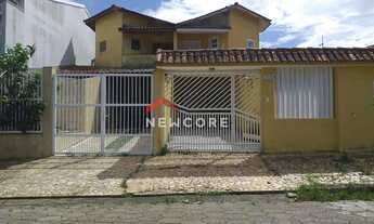 Imagem: Sobrado em Rua Barão do Rio Branco - Barra