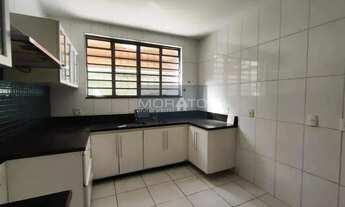 Imagem 6: Casa com 5 quartos 2 suítes e 5 vagas de garagem no bairro Palmares