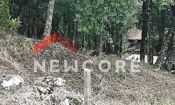 Imagem: Lote em condomínio em Avenida Villagio