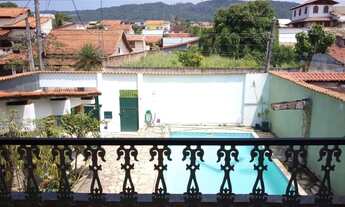 Imagem 3: Casa com 6 dormitórios à venda, 304 m² por R$ 900.000,00 - Piratininga - Niterói/RJ