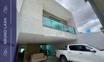 Imagem: Casa a venda em Betim no bairro Espírito