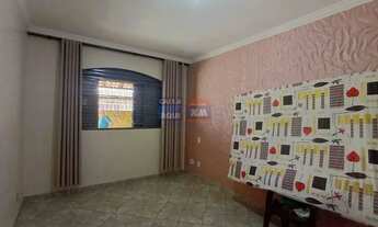 Imagem 4: Casa para Venda em Brasília, Taguatinga, 4 dormitórios, 2 suítes, 5 banheiros, 4 vagas