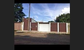 Imagem 3: Casa em Gurupi, com três quartos sendo uma suíte, Closed, área de lazer com piscina