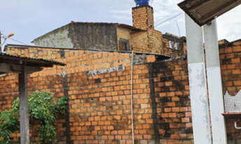 Imagem 6: VENDO CASA COM EXCELENTE QUINTAL