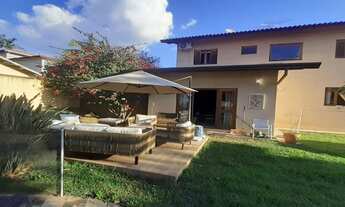 Imagem: Bela casa em condomínio fechado com acesso