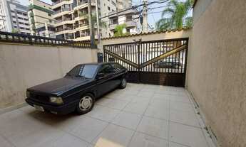 Imagem 3: Sobrado para venda possui 220 metros quadrados com 3 quartos em Guilhermina - Praia Grande