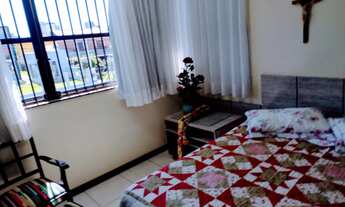 Imagem 7: Sobrado com excelente acabamento, 4 dormitórios (2 suítes) junto ao centro na praia de Tra