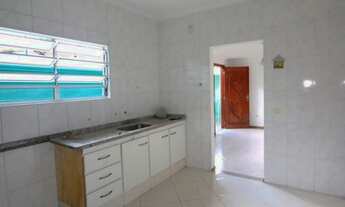 Imagem 2: LINDA CASA (QUINTAL C/ + 03 CS) - 100 m2 - COM 03 QUARTOS SENDO 02 SUÍTES - 01 VG - PARQU